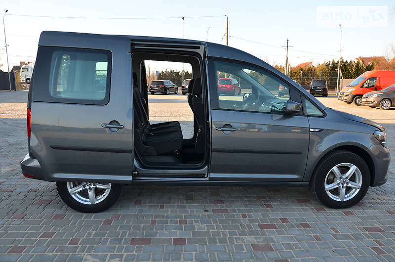 Мінівен Volkswagen Caddy 2016 в Луцьку