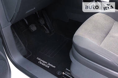 Вантажопасажирський фургон Volkswagen Caddy 2011 в 