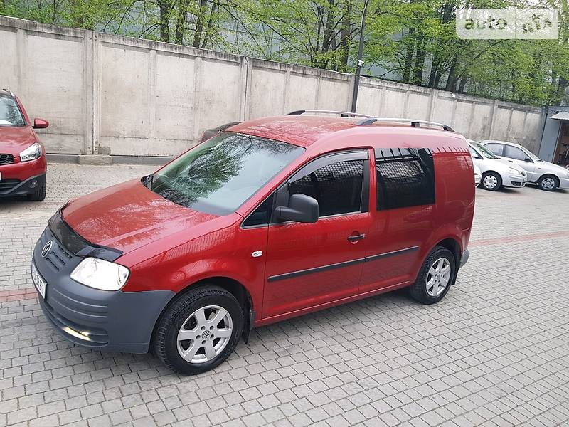 Вантажопасажирський фургон Volkswagen Caddy 2005 в Запоріжжі