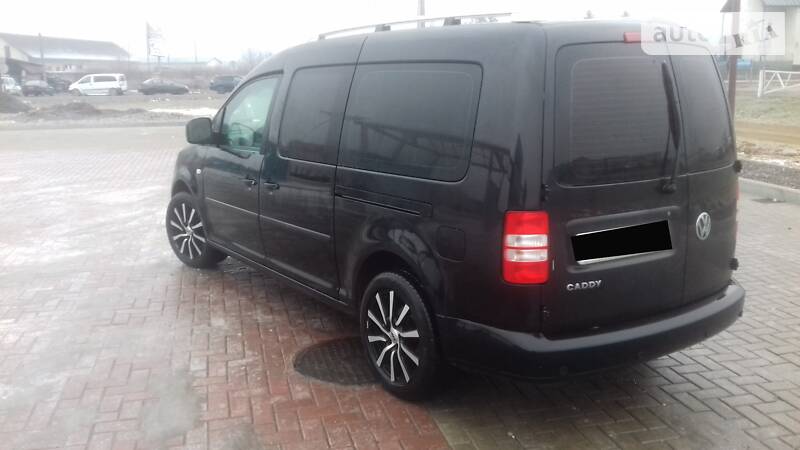 Мінівен Volkswagen Caddy 2012 в Тячеві