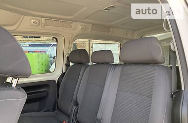 Мінівен Volkswagen Caddy 2015 в 