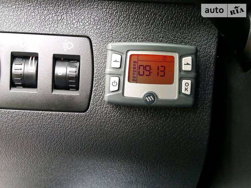 Мінівен Volkswagen Caddy 2010 в Чернівцях