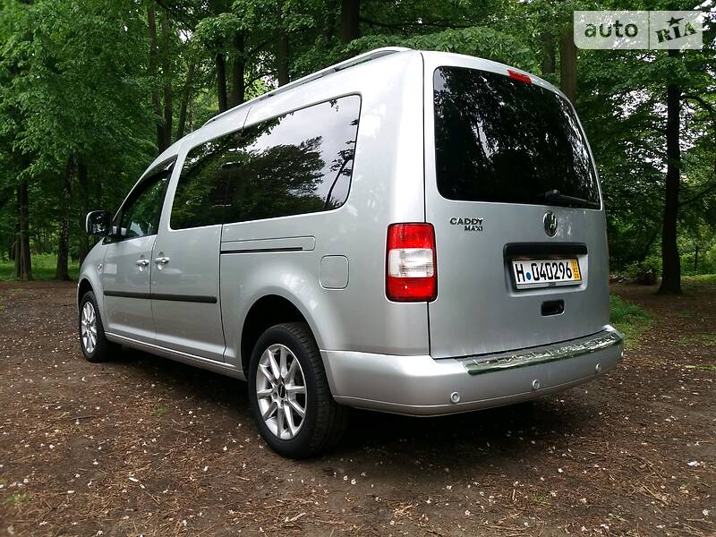 Мінівен Volkswagen Caddy 2010 в Чернівцях