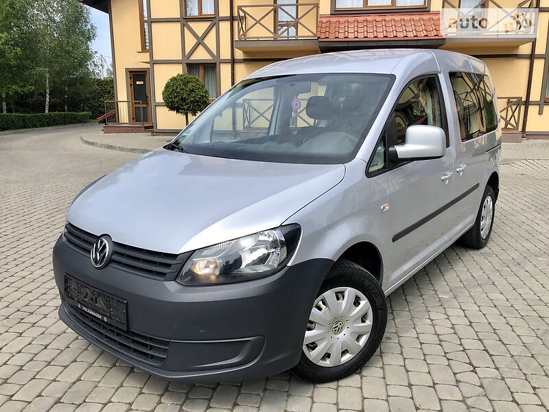 Мінівен Volkswagen Caddy 2012 в 