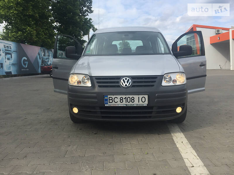 Універсал Volkswagen Caddy 2008 в Чернівцях