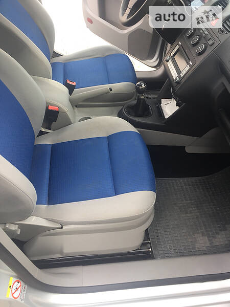 Універсал Volkswagen Caddy 2008 в Чернівцях