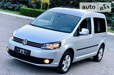 Мінівен Volkswagen Caddy 2014 в 