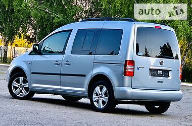 Мінівен Volkswagen Caddy 2014 в 