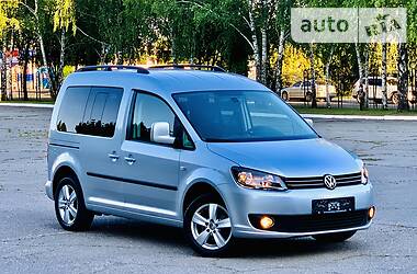 Мінівен Volkswagen Caddy 2014 в 