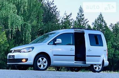 Мінівен Volkswagen Caddy 2014 в 