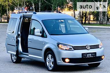 Мінівен Volkswagen Caddy 2014 в 