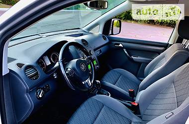 Мінівен Volkswagen Caddy 2014 в 