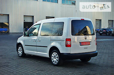 Мінівен Volkswagen Caddy 2014 в 