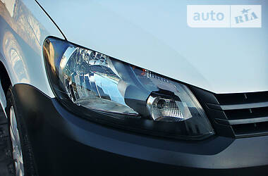 Мінівен Volkswagen Caddy 2014 в 