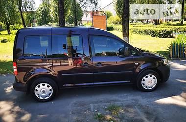 Вантажопасажирський фургон Volkswagen Caddy 2011 в 