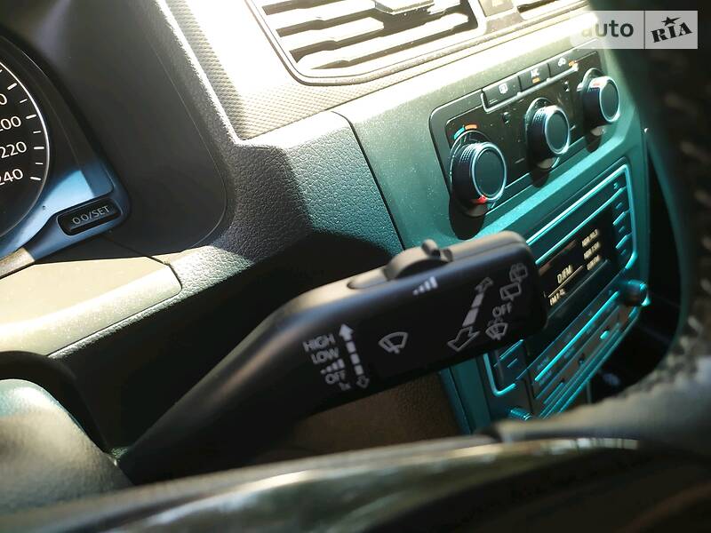 Мінівен Volkswagen Caddy 2016 в Києві