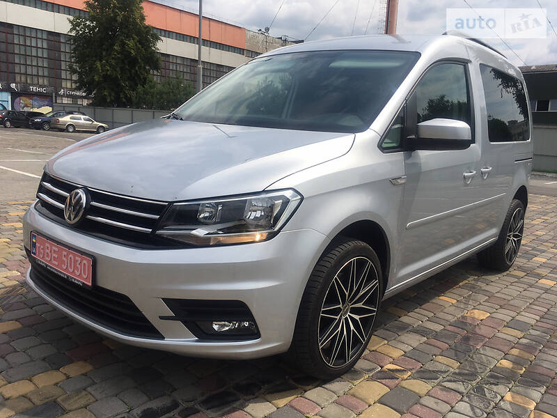 Вантажопасажирський фургон Volkswagen Caddy 2015 в Луцьку фото Вантажопасажирський фургон Volkswagen Caddy 2015 в Луцьку