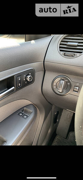 Мінівен Volkswagen Caddy 2013 в Дунаївцях