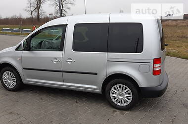 Вантажопасажирський фургон Volkswagen Caddy 2014 в Кропивницькому