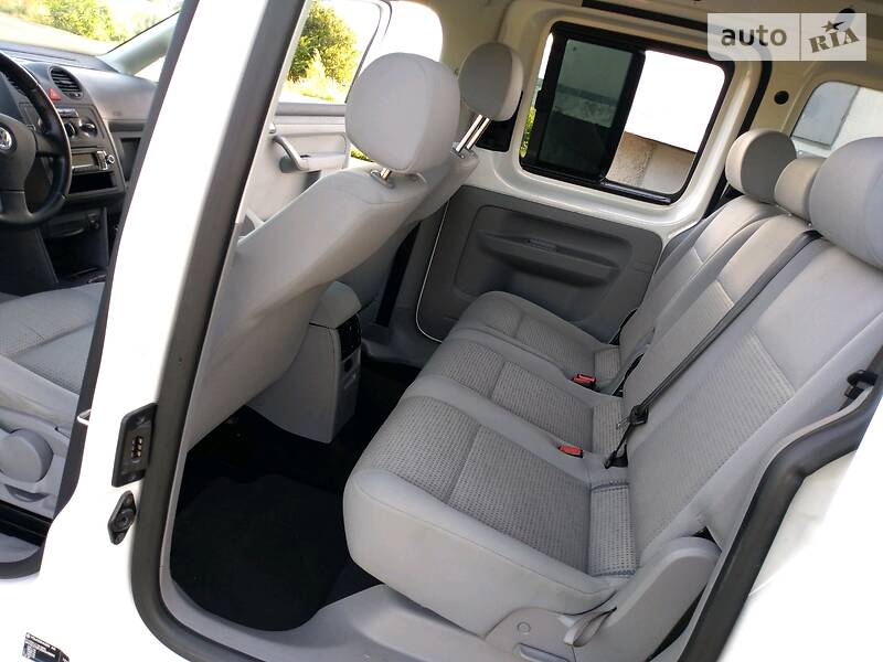 Мінівен Volkswagen Caddy 2008 в Дрогобичі