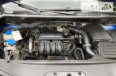 Универсал Volkswagen Caddy 2006 в Ивано-Франковске