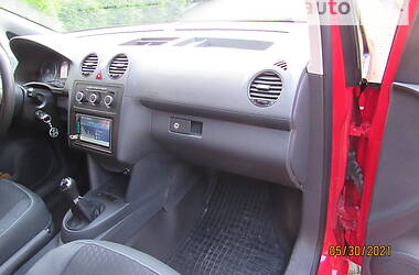 Грузовой фургон Volkswagen Caddy 2014 в 