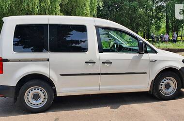Минивэн Volkswagen Caddy 2015 в Калуше