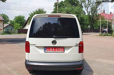 Минивэн Volkswagen Caddy 2015 в Калуше