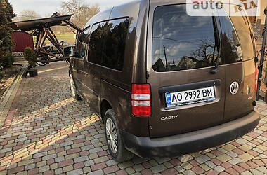 Хэтчбек Volkswagen Caddy 2013 в Тячеве