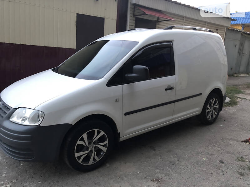 Грузовой фургон Volkswagen Caddy 2006 в 