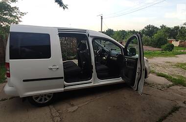 Мінівен Volkswagen Caddy 2010 в 