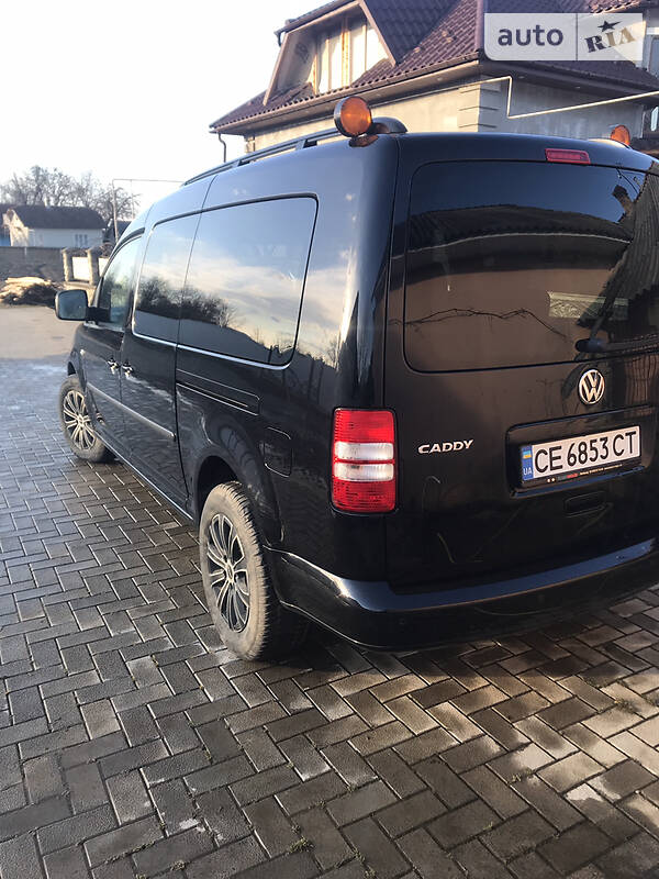 Мінівен Volkswagen Caddy 2014 в Чернівцях