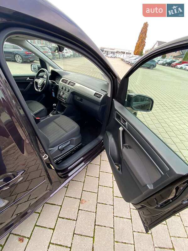 Мінівен Volkswagen Caddy 2017 в Кривому Розі