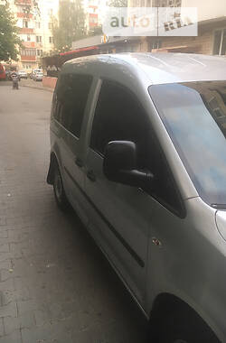 Минивэн Volkswagen Caddy 2011 в Черновцах