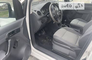 Універсал Volkswagen Caddy 2010 в 