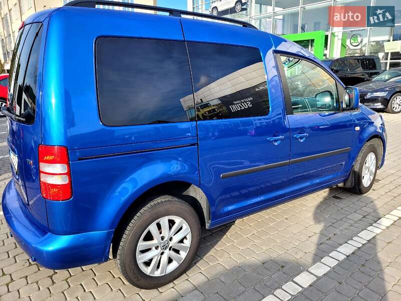 Универсал Volkswagen Caddy 2011 в Львове