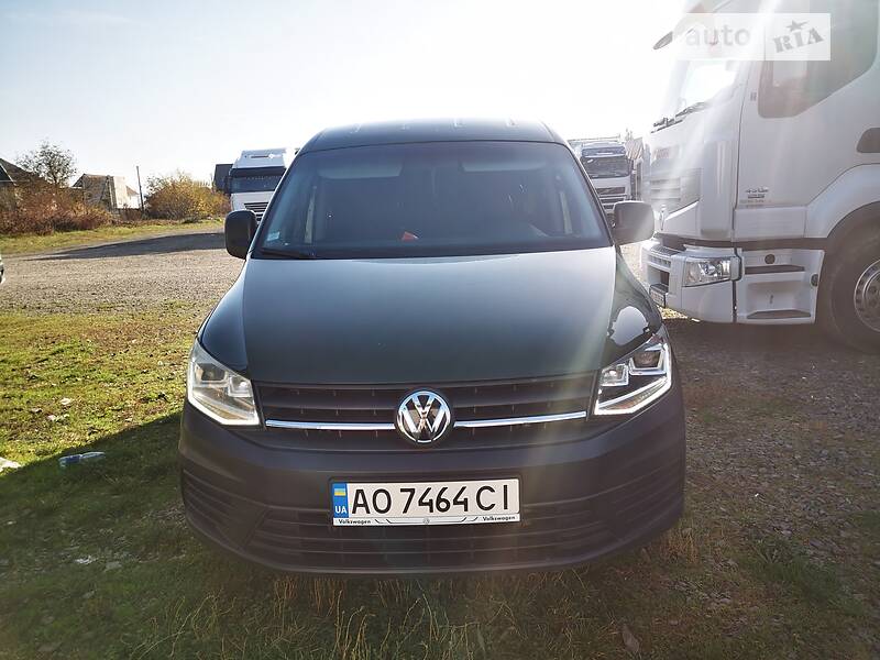 Минивэн Volkswagen Caddy 2016 в Иршаве