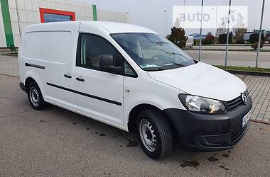 Вантажний фургон Volkswagen Caddy 2013 в Іршаві
