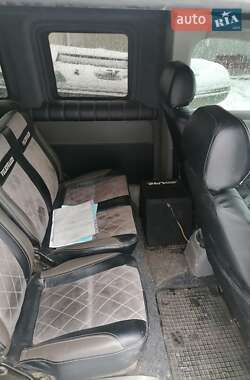 Пікап Volkswagen Caddy 2010 в 