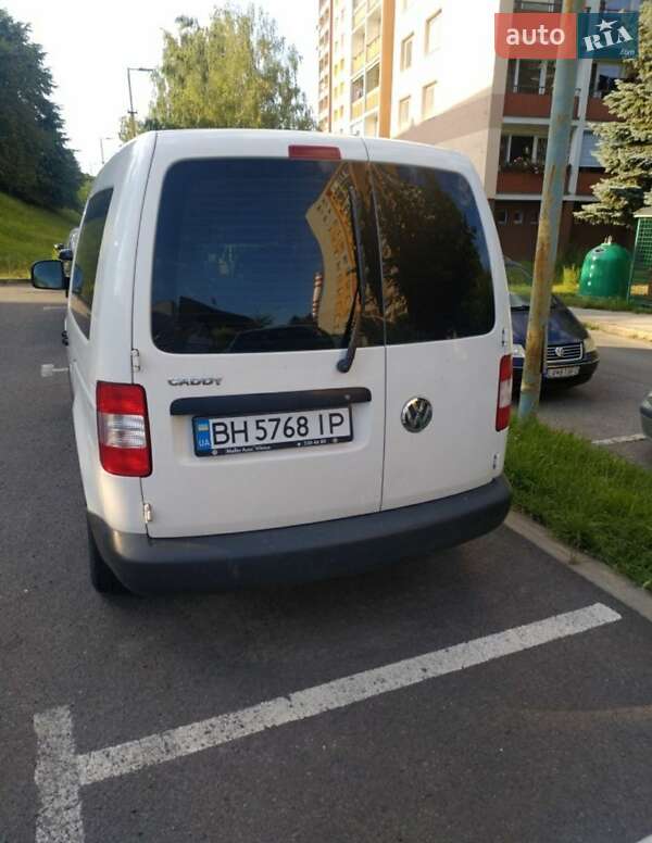 Хетчбек Volkswagen Caddy 2010 в Овідіополі
