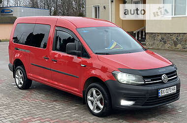 Вантажний фургон Volkswagen Caddy 2016 в Дунаївцях