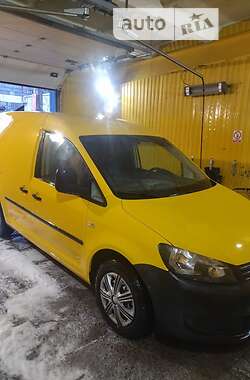 Вантажний фургон Volkswagen Caddy 2013 в Києві