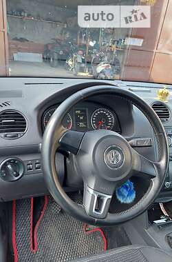 Минивэн Volkswagen Caddy 2010 в Сарнах