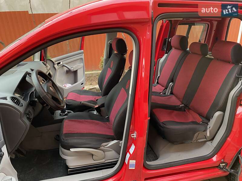 Мінівен Volkswagen Caddy 2007 в Ужгороді