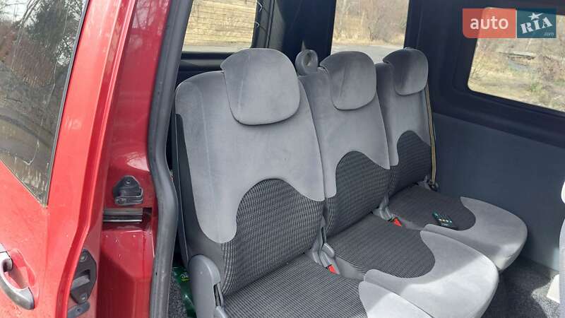 Минивэн Volkswagen Caddy 2009 в Рокитном