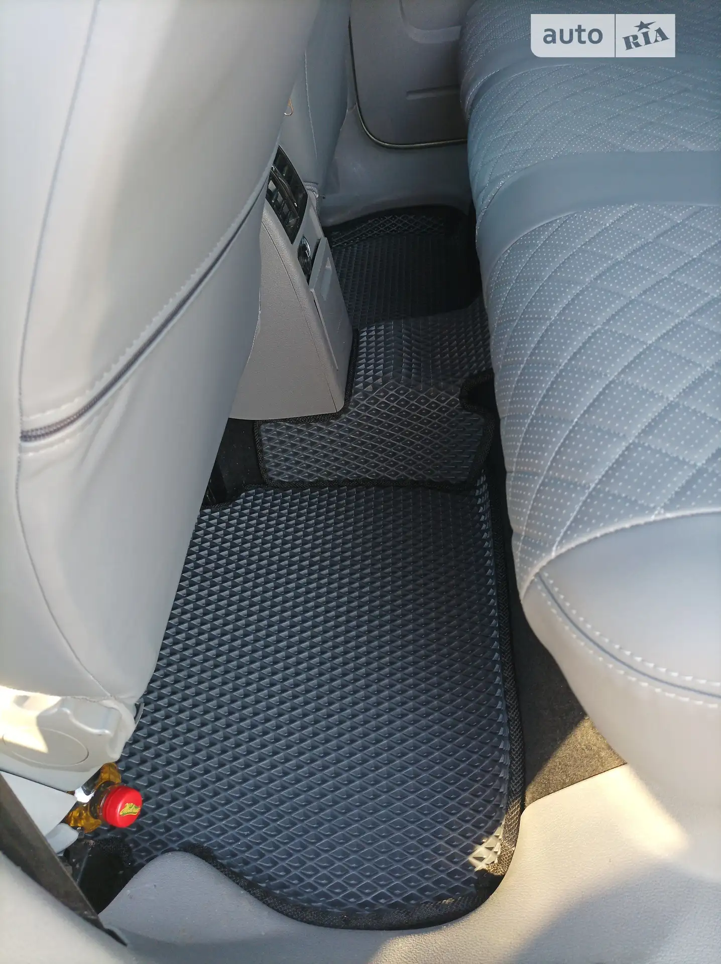 2010 Volkswagen Caddy - мініатюра 17