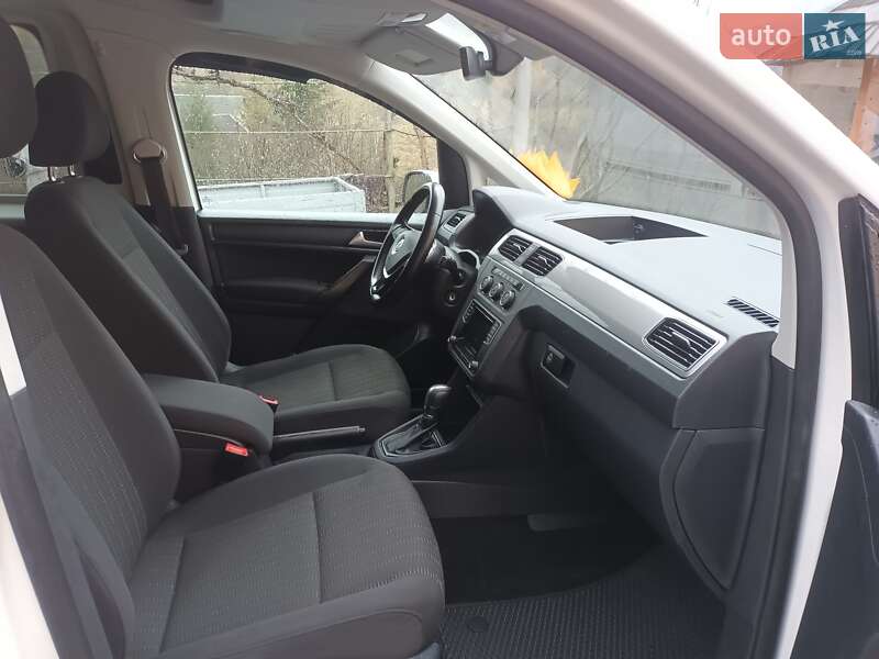 Минивэн Volkswagen Caddy 2017 в Межгорье