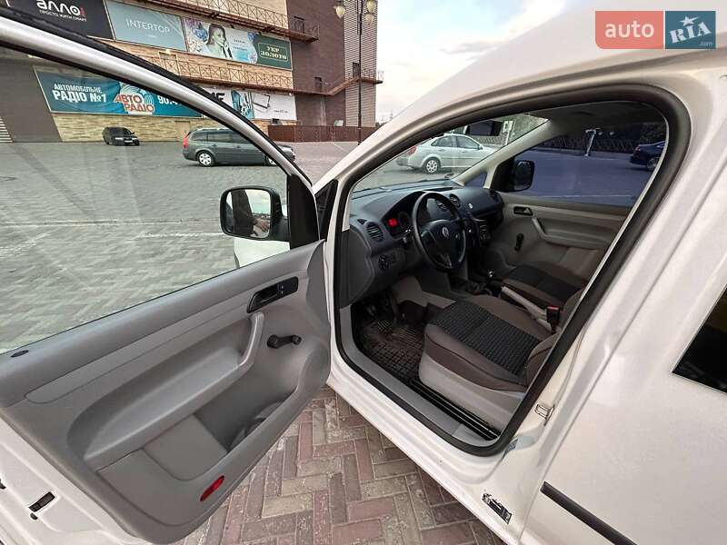 Минивэн Volkswagen Caddy 2008 в Харькове фото 9 Минивэн Volkswagen Caddy 2008 в Харькове