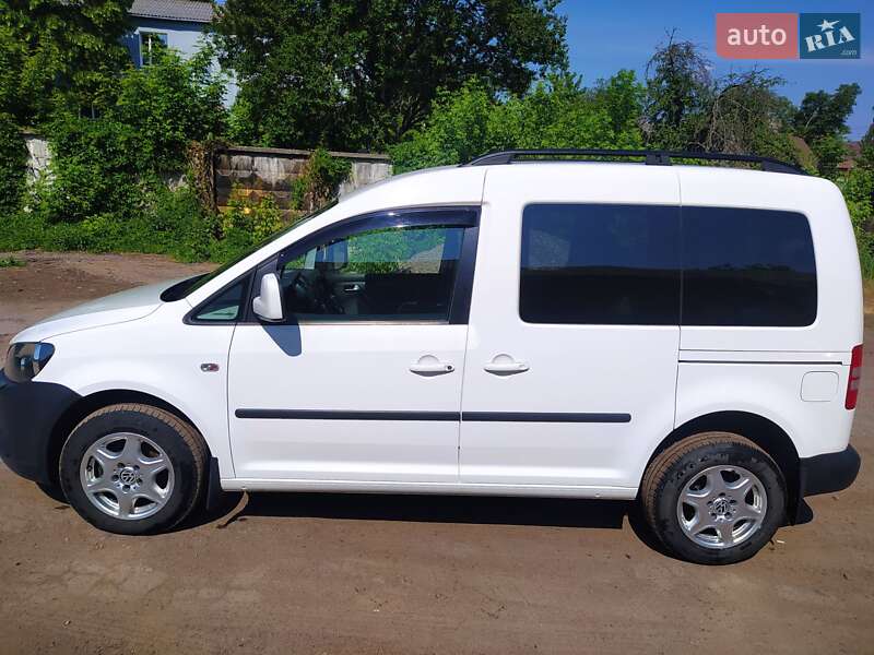 Минивэн Volkswagen Caddy 2012 в Овруче