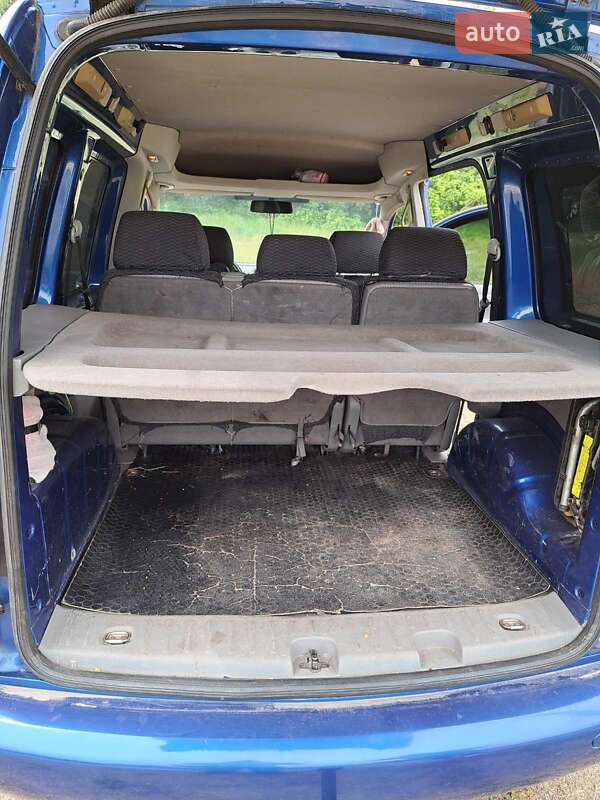 Минивэн Volkswagen Caddy 2004 в Харькове